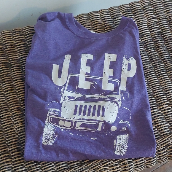 Gildan Tops - Gildan *JEEP* Tee